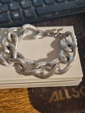 Silvertone Metallic Link Bracelet